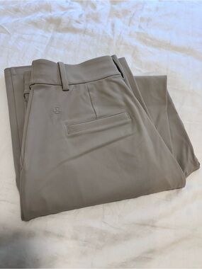 Lululemon Daydrift High-Rise Straight Leg Trouser